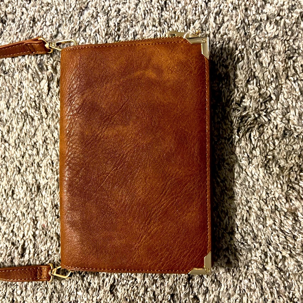 Small brown clutch